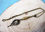 Vos Hanger met ketting _